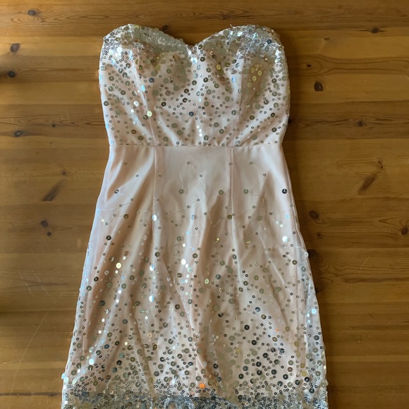 Pink formal / prom dress - Picture 3 of 3